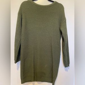 GREEN LOW BACK SWEATER DRESS